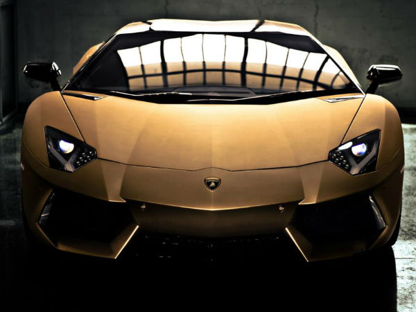 DC Lamborghini Aventador