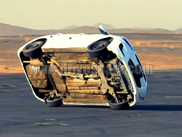 ಕಾರಿನಲ್ಲಿ ಅರೆಬಿಯನ್ನರ ಸಾಹಸ ಕ್ರೀಡೆ