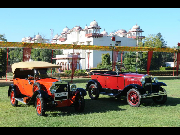 ಪಿಂಕ್ ಸಿಟಿಯಲ್ಲಿ ವಿಂಟೇಜ್ ಕಾರುಗಳ ಕಲರವ