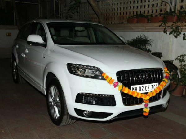 Bipasha Basu new car Audi Q7