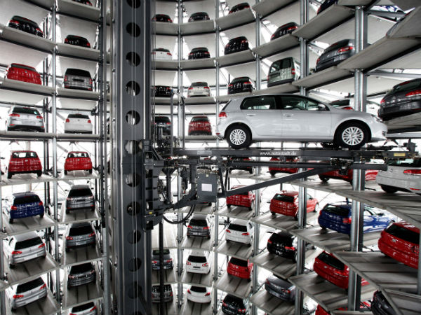 ಫೋಕ್ಸ್‌ವ್ಯಾಗನ್ ಕಾರು ಪಾರ್ಕಿಂಗ್ ಟವರ್