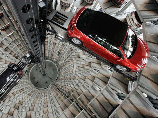 ಫೋಕ್ಸ್‌ವ್ಯಾಗನ್ ಕಾರು ಪಾರ್ಕಿಂಗ್ ಟವರ್