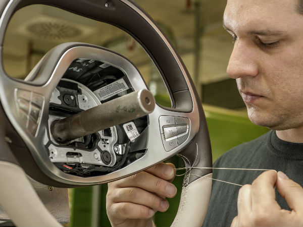 2014 ಮರ್ಸಿಡಿಸ್ ಬೆಂಝ್ ಎಸ್-ಕ್ಲಾಸ್