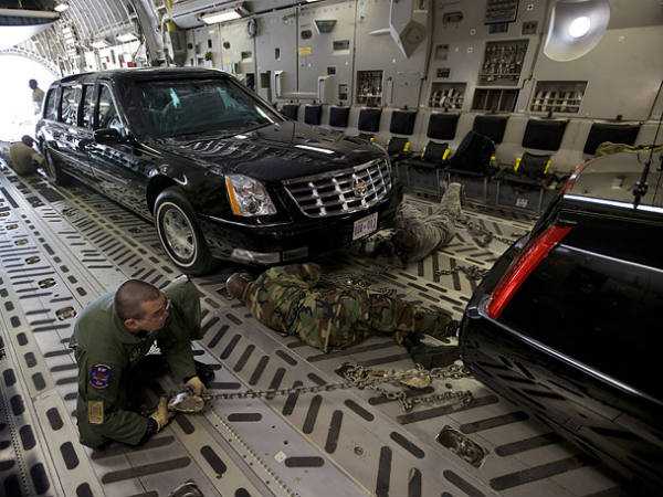 ಒಬಾಮಾ ಐಷಾರಾಮಿ ಕಾರೇ ಕೆಟ್ಟು ಹೋಯಿತು! ಒಬಾಮಾ ಐಷಾರಾಮಿ ಕಾರೇ ಕೆಟ್ಟು ಹೋಯಿತು!