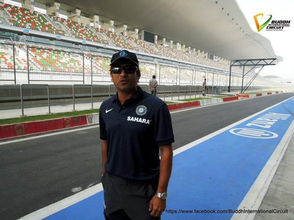 ರೇಸ್ ಟ್ರ್ಯಾಕಲ್ಲಿ ಧೋನಿ ಬಾಯ್ಸ್ ವೈಟ್‌ವಾಶ್ ಸಂಭ್ರಮ