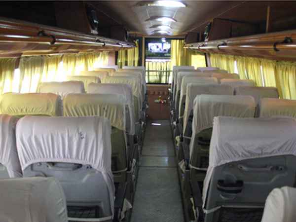 ವಿಆರ್‌ಎಲ್ 2+2 ಎಕ್ಸಿಕ್ಯೂಟಿವ್ ಏರ್ ಬಸ್