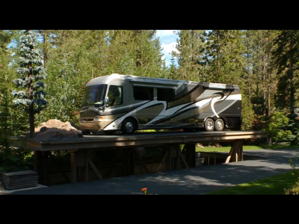 ಇದೇ ಆಟೋ ವಿಸ್ಮಯ; ಬಹುಕೋಟಿ ವೆಚ್ಚದ ಭೂಗತ ಗ್ಯಾರೇಜ್ 