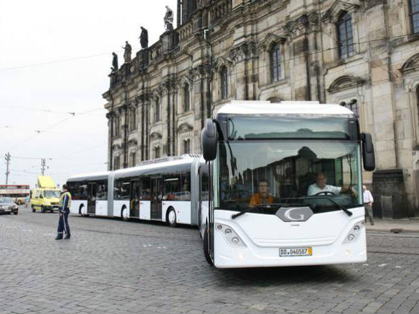 256 ಮಂದಿಗೆ ಪಯಣಿಸಬಹುದಾದ ವಿಶ್ವದ ಅತಿ ಉದ್ದವಾದ ಬಸ್