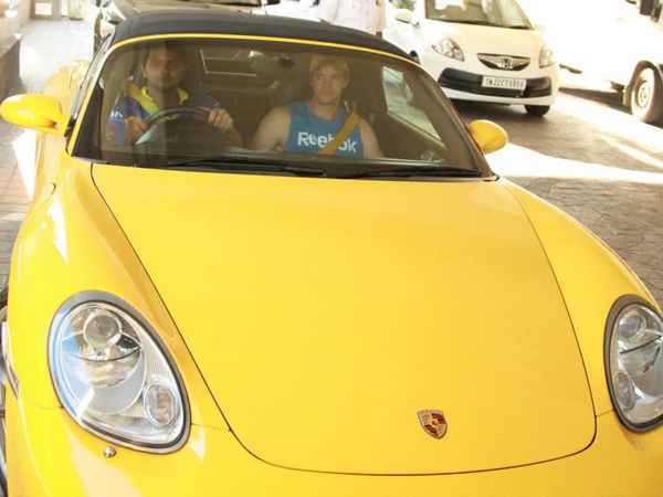 ಯಸ್ ಐ ಆಮ್ ಇನ್ ಲವ್- ಸುರೇಶ್ ರೈನಾ 