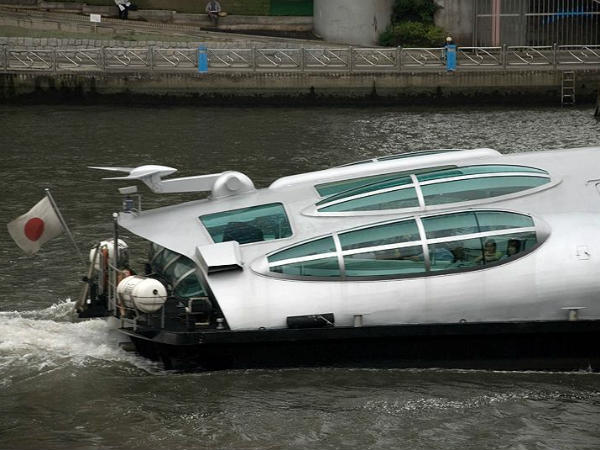 ಹಿಮಿಕೊ ರಿವರ್ ಬಸ್