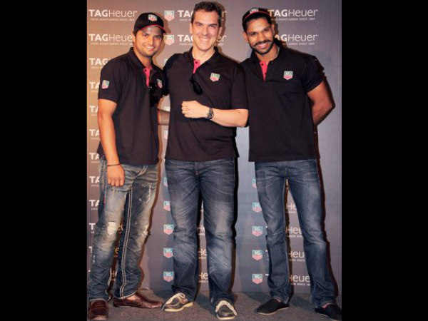 ಗಮನ ಸೆಳೆದ ರೈನಾ, ಧವನ್ ಬೋಟ್ ರೇಸಿಂಗ್‌ 