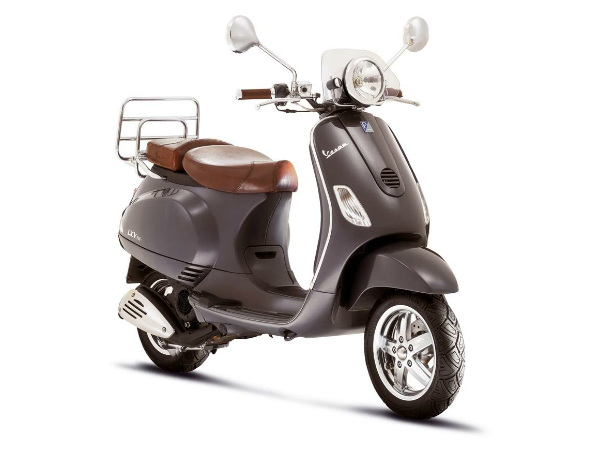 2006 Vespa LXV 125