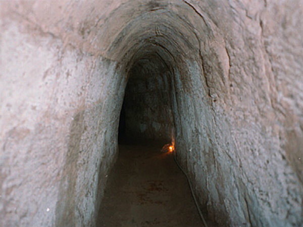 CU CHI TUNNELS – VIETNAM