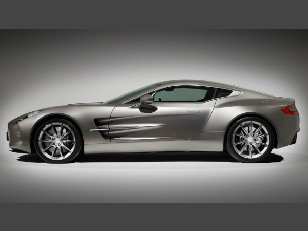 Dubai Police Aston Martin One-77