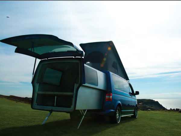 ಡಬಲ್ ಬ್ಯಾಕ್ ಫೋಕ್ಸ್‌ವ್ಯಾಗನ್ ಕ್ಯಾಂಪರ್