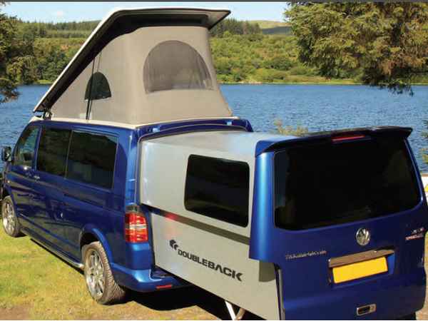 ಡಬಲ್ ಬ್ಯಾಕ್ ಫೋಕ್ಸ್‌ವ್ಯಾಗನ್ ಕ್ಯಾಂಪರ್