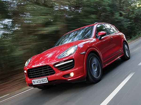 ಅನುಮಿತಿಯಿಲ್ಲದೆ ರೇಸಿಂಗ್: ದಂಡ ರು. 300 