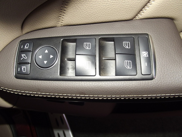 Mercedes Benz GL-Class