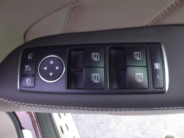 Mercedes Benz GL-Class