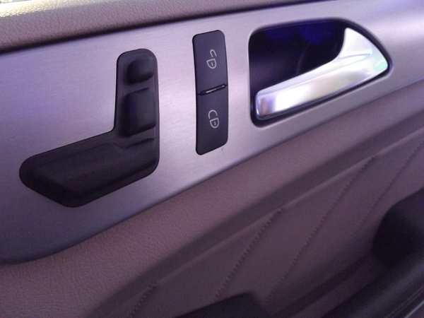 Mercedes Benz GL-Class