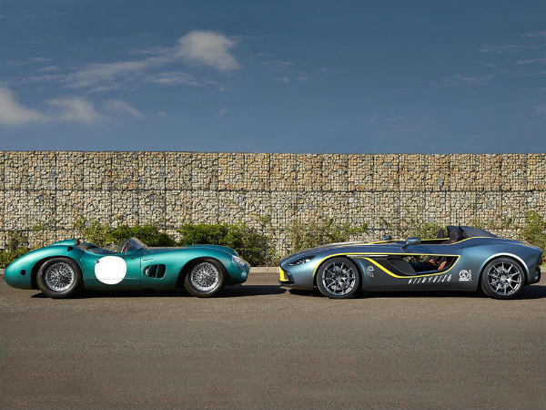 ಆಸ್ಟನ್ ಮಾರ್ಟಿನ್ ಸಿಸಿ100 ಸ್ಪೀಡ್‌ಸ್ಟೆರ್