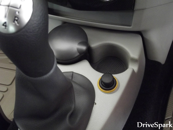 Mahindra Verito Vibe Launched In Bangalore 