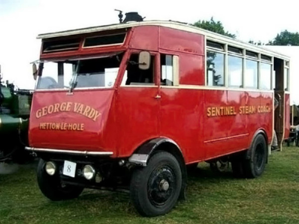 ನೀವು ಕಂಡಿರದ ಹಳೇಕಾಲದ ಸ್ಟೀಮ್ ಬಸ್ ಹಾಗೂ ಟ್ರಕ್‌ಗಳು!