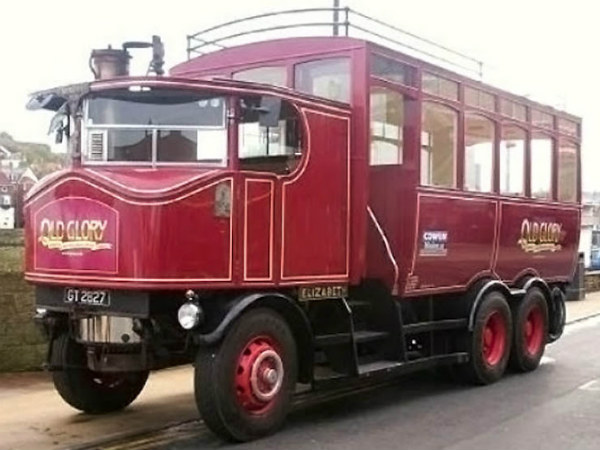 ನೀವು ಕಂಡಿರದ ಹಳೇಕಾಲದ ಸ್ಟೀಮ್ ಬಸ್ ಹಾಗೂ ಟ್ರಕ್‌ಗಳು!