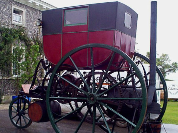 ನೀವು ಕಂಡಿರದ ಹಳೇಕಾಲದ ಸ್ಟೀಮ್ ಬಸ್ ಹಾಗೂ ಟ್ರಕ್‌ಗಳು!