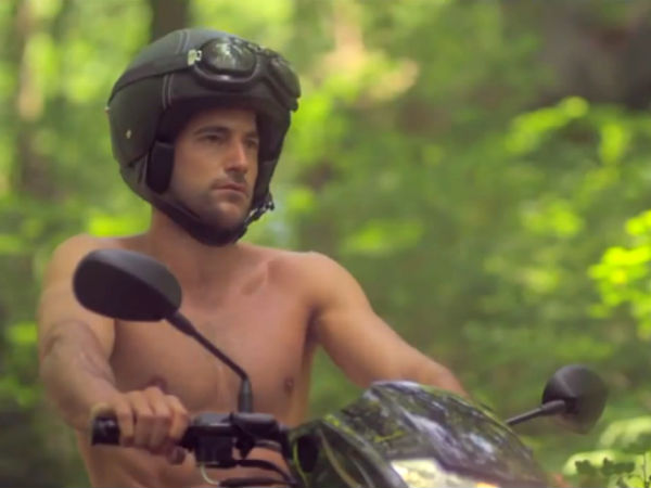 ಮಹೀಂದ್ರ ಸೆಂಚುರೊ ಜಾಹೀರಾತು