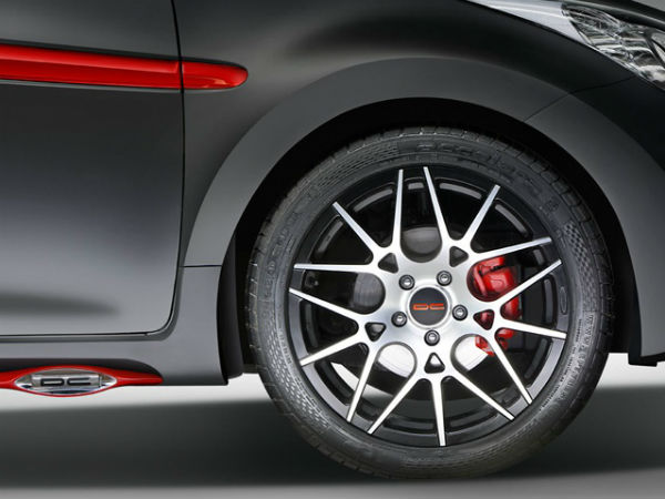 Hyundai Elantra by DC Design