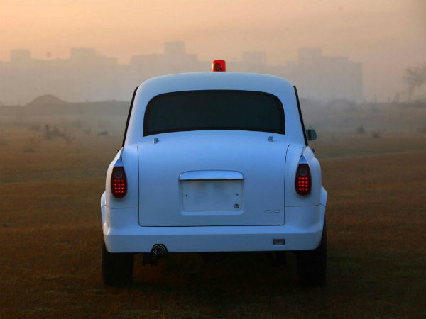 ಅಂಬಾಸಿಡರ್ ಸಾನಿಧ್ಯ