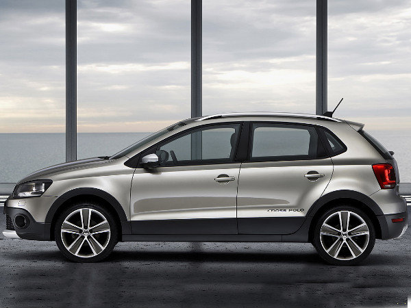 Volkswagen CrossPolo Crossover Launch