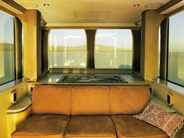 ಪೀಠೋಪಕರಣ