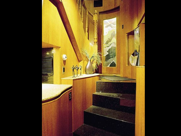 ವಿಶೇಷ ಹೆಸರು