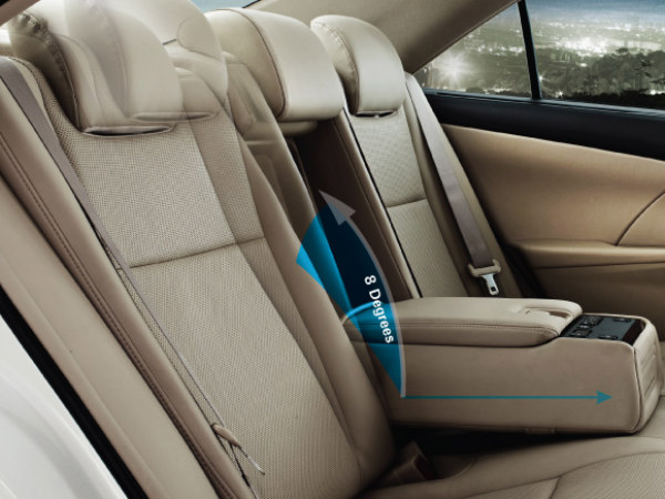 ನಾಲ್ಕು ಕಲರ್ ವೆರಿಯಂಟ್ 