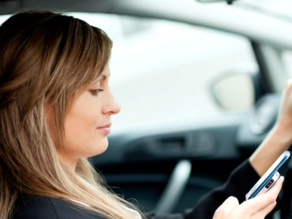 ಮೊಬೈಲ್ ಚಿಟ್-ಚಾಟ್ ಬಿಟ್ಟುಬಿಡಿ 