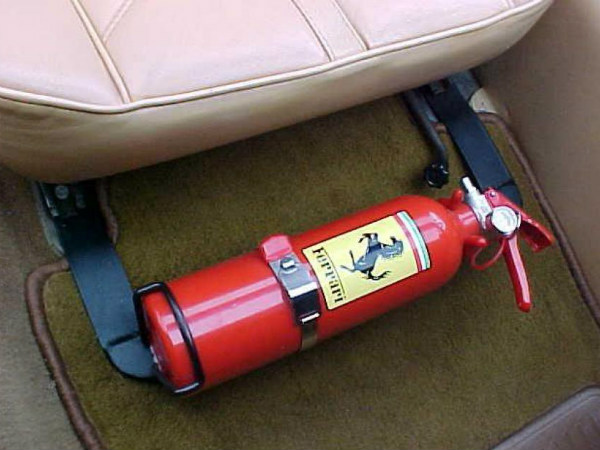 ಅಗ್ನಿಶಾಮಕ-ಯಂತ್ರ (Fire Extinguisher)