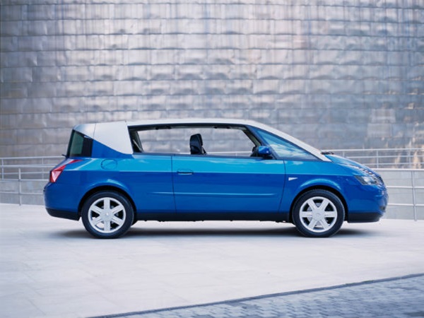 ರೆನೊ ಅವನ್ಟೈಮ್ (2001) ರೆನೊ ಅವನ್ಟೈಮ್ (2001)