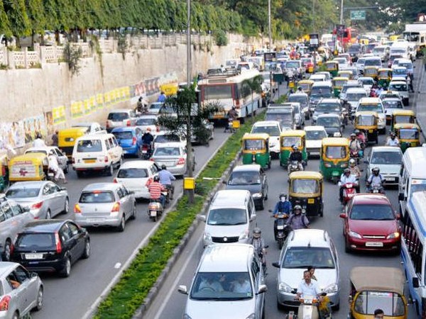 ಬೆಂಗ್ಳೂರು ಟೆಕ್ಕಿಗಳೇ ಕಾರ್ ಪೂಲಿಂಗ್‌ಗೆ ಸಹಕರಿಸಿ