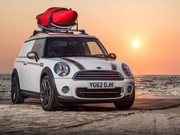 ಮಿನಿ ಶಿಬಿರ ವಾಹನ