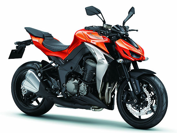 ಮಿಲಾನ್ ಮೋಟಾರ್ ಸೈಕಲ್ ಶೋದಲ್ಲಿ ಕವಾಸಕಿ ಝಡ್1000 ಪ್ರದರ್ಶನ