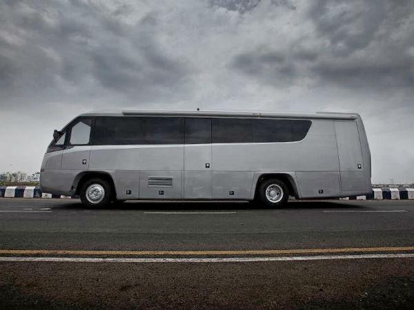 ಸಿಕ್ಸ್ ಪ್ಯಾಕ್ ವೀರ ಸಲ್ಲು ಬಾಡಿಗೆ ತಕ್ಕ ಲಗ್ಷುರಿ ಬಸ್