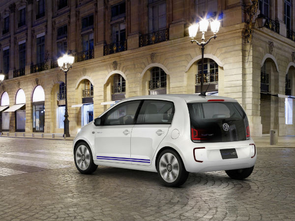 ಟೊಕಿಯೊದಲ್ಲಿ ಫೋಕ್ಸ್‌ವ್ಯಾಗನ್ ಟ್ವಿನ್ ಅಪ್ ಅನಾವರಣ