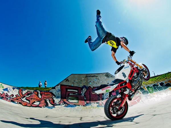 ಸ್ಟಂಟ್, ಸ್ಟಂಟ್; ಇನ್ನು ಕೆಲವೊಮ್ಮೆ ಸ್ಟಂಟ್ ಮಾತ್ರ!