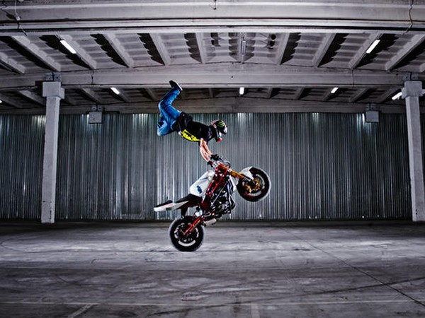 ರಾಫೆಲ್‌ಗೆ ದೊರಕಿದ ಪ್ರಶಸ್ತಿಗಳ ಪಟ್ಟಿ ಇಂತಿದೆ: (ಚಾಂಪಿಯನ್ ಪಟ್ಟ)