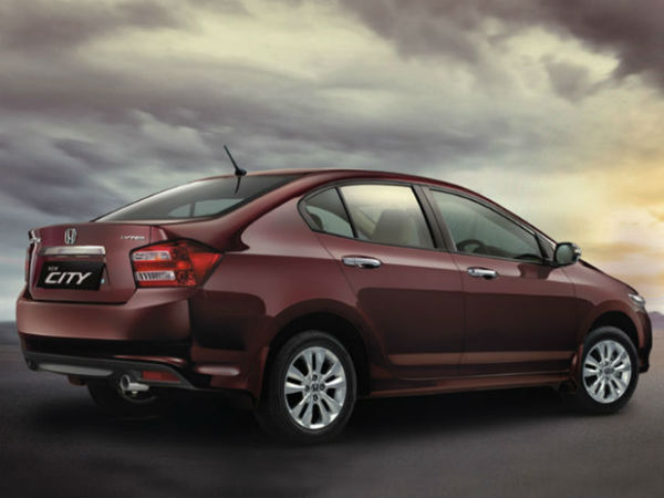 ಮಿಡ್ ಸೈಜ್ ಕಾರು ಸೆಗ್ಮೆಂಟ್