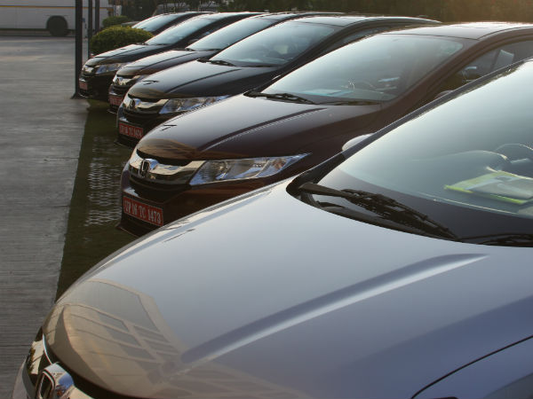 ಮೈಲೇಜ್ ರಾಜ ಹೋಂಡಾ ಸಿಟಿ ಭೇಟಿಯಾಗಲು ಮರೆಯದಿರಿ