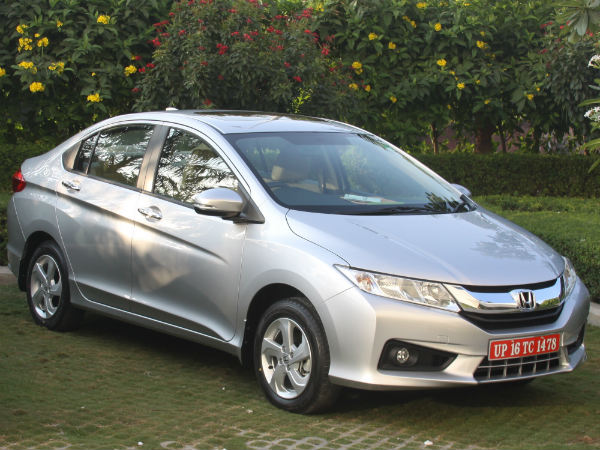 ಮೈಲೇಜ್ ರಾಜ ಹೋಂಡಾ ಸಿಟಿ ಭೇಟಿಯಾಗಲು ಮರೆಯದಿರಿ