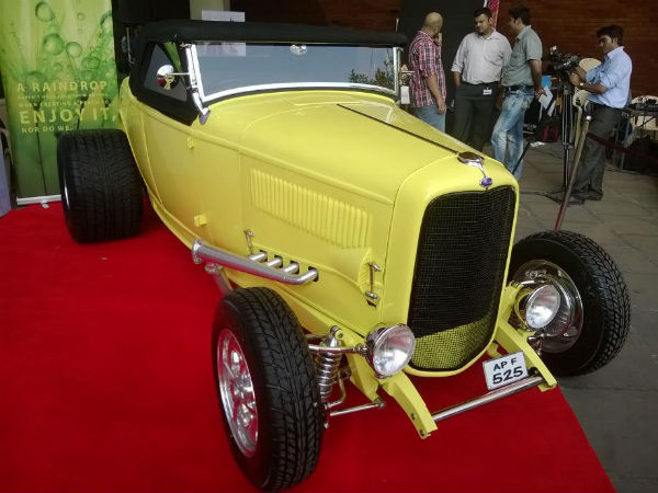 ಮುಂಬೈನಲ್ಲಿ ಐಷಾರಾಮಿ ಕಾರುಗಳ ಹಬ್ಬ 